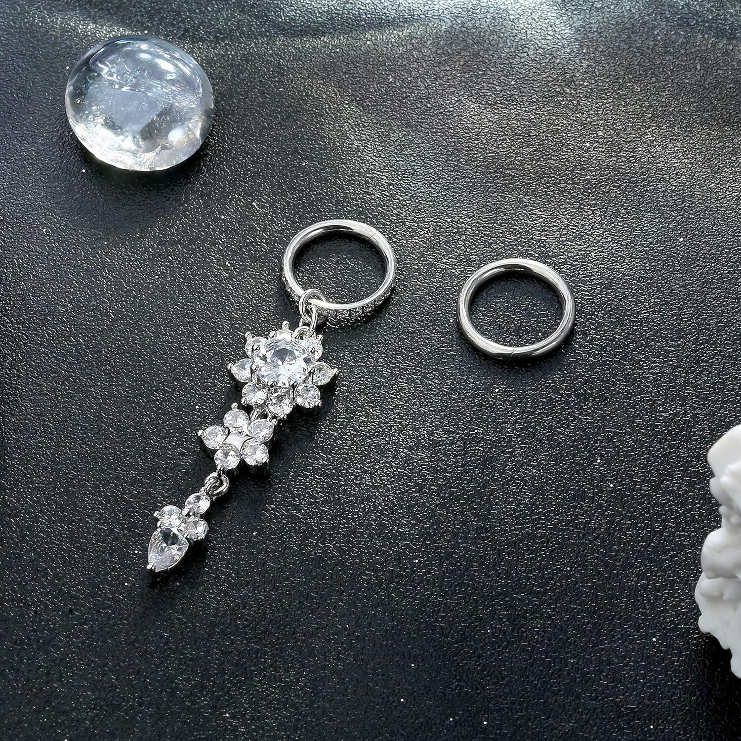 2Pcs Belly Button Rings for Women Surgical Stainless Steel Clicker Belly Rings Hoop CZ Heart Butterfly Dangle Navel Rings Belly Piercing Jewelry Silver Tone 14G - 我的商店我的商店我的商店