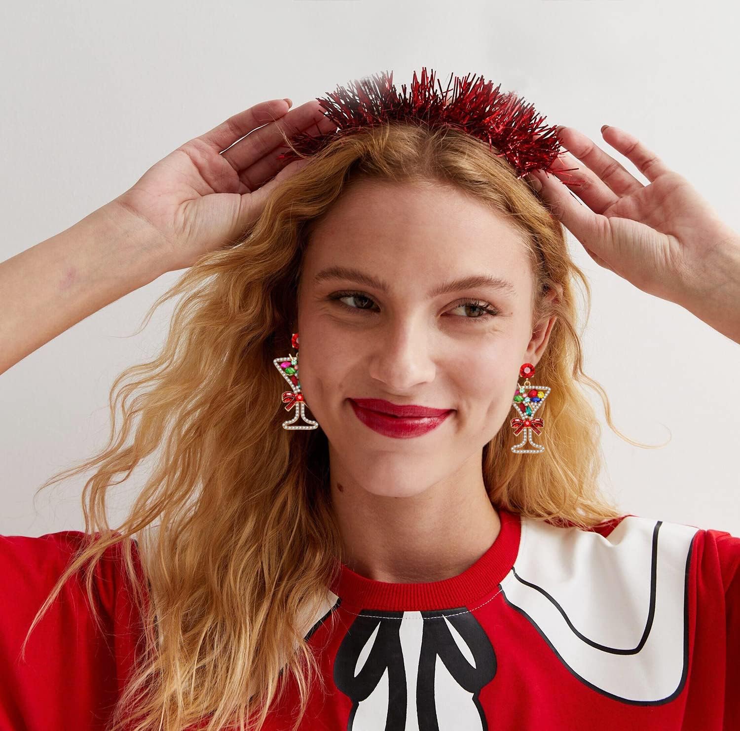 Christmas Earrings for Women Xmas Tree Champagne Wine Glass With Bow Snowflake Drop Earrings New year’s Earrings Festive Holiday Gifts - 我的商店我的商店我的商店