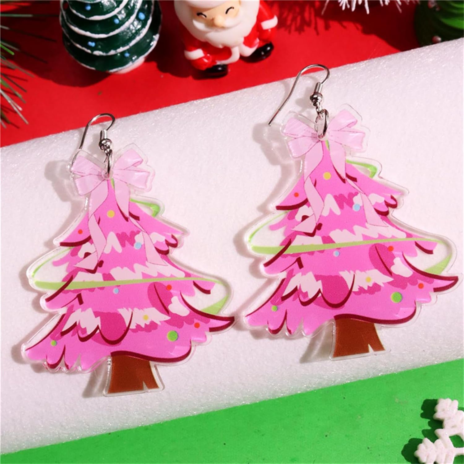 Christmas Tree Earrings for Women Cute Sparkly Acrylic Snowflake Stars Gloves Socks Glitter Lightweight Stud Earrings Party Jewelry Festival Decoration - 我的商店我的商店我的商店
