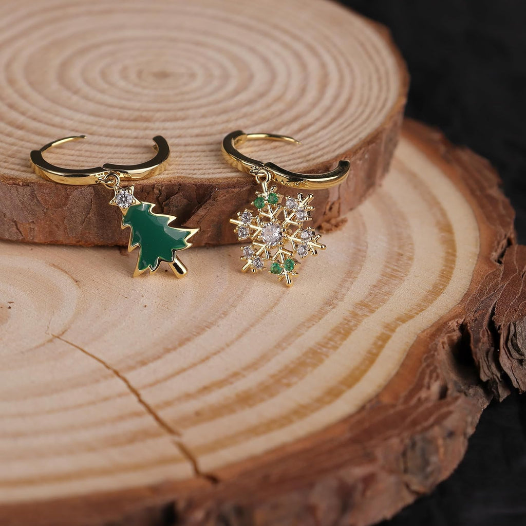 Christmas Tree Snowflake Dangle Drop Small Gold Hoop Earrings for Women Cute Green CZ Rhinestone Snow Xmas Holiday Earring Christmas Accessories Jewelry Outfit Gift - QIAO Crystal我的商店QIAO Crystal