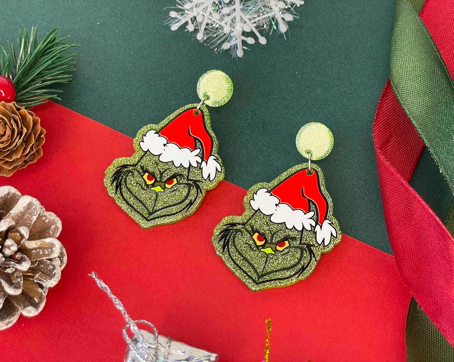 Earrings for Women Girls Teens, Glitter Acrylic Geinch Earrings Geinch Accessories for Christmas Parties. Geinchmas Christmas Geinch Party Favors 2023, Suit for Geinch Costume Geinch Gifts - 我的商店我的商店我的商店