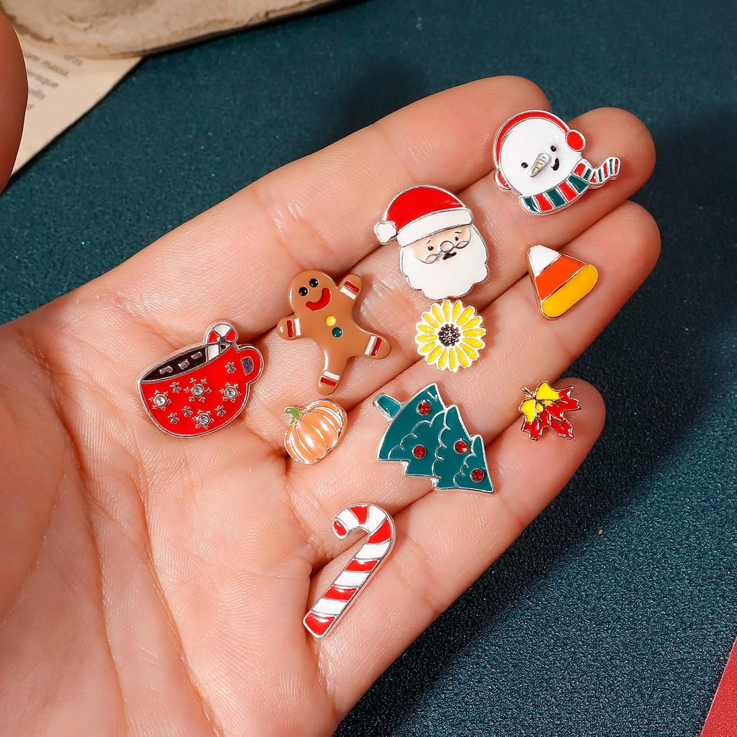 Fall Earrings Thanksgiving Christmas Stud Earrings for Women Pumpkin Maple Leaf Snowman Santa Claus Stud Holiday Jewelry Thanksgiving Christmas Gifts - QIAO Crystal我的商店QIAO Crystal