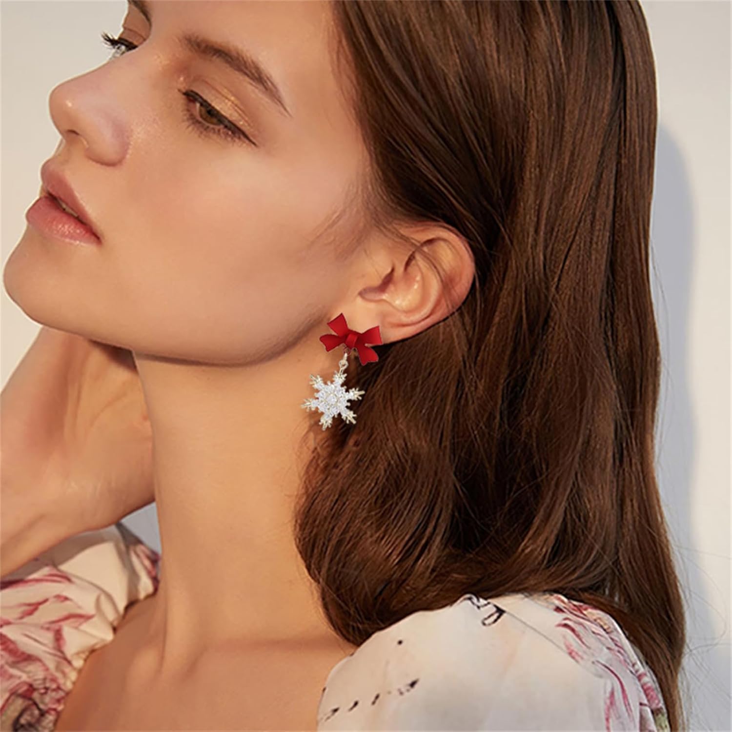 Fashion Crystal Snowflake Dangle Drop Earrings - Sparkling Handmade Colorful Rhinestone Snowflake Flower Earrings for Women - Chrismas Holiday Party Jewelry Gifts - QIAO Crystal我的商店QIAO Crystal