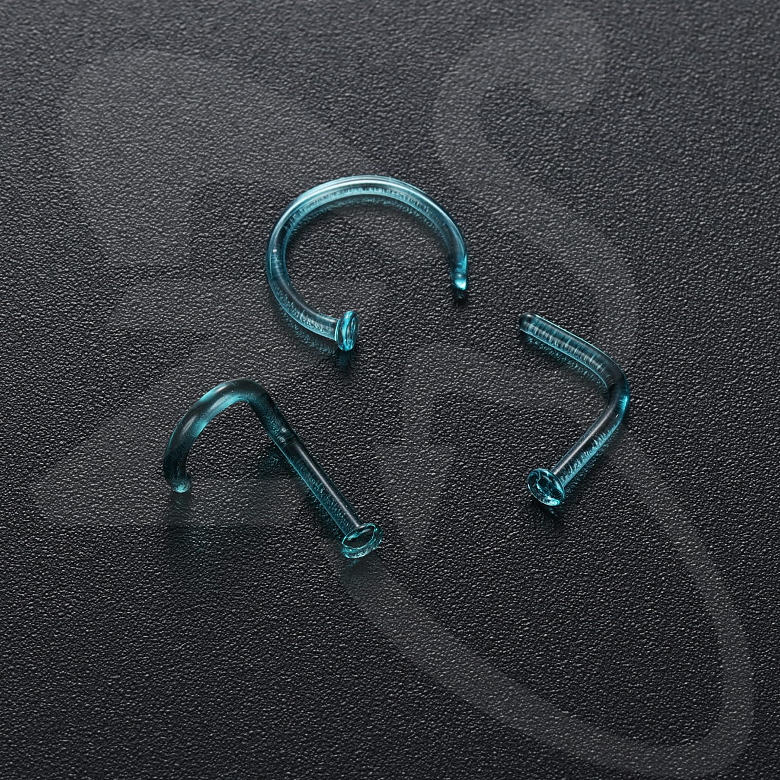 Glass Nose Piercing Retainer Clear Nose Studs, 18G Curved Cartilage Conch Helix Clear Nose Rings Septum Piercing Jewelry for Men Women - QIAO Crystal我的商店QIAO Crystal