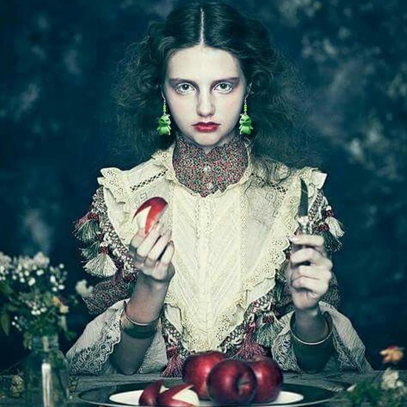 Halloween Ghost Earrings for Women The Nightmare Before Christmas Earrings Christmas Hat Green Ghost Earrings Halloween Accessories Christmas Gifts - QIAO Crystal我的商店QIAO Crystal