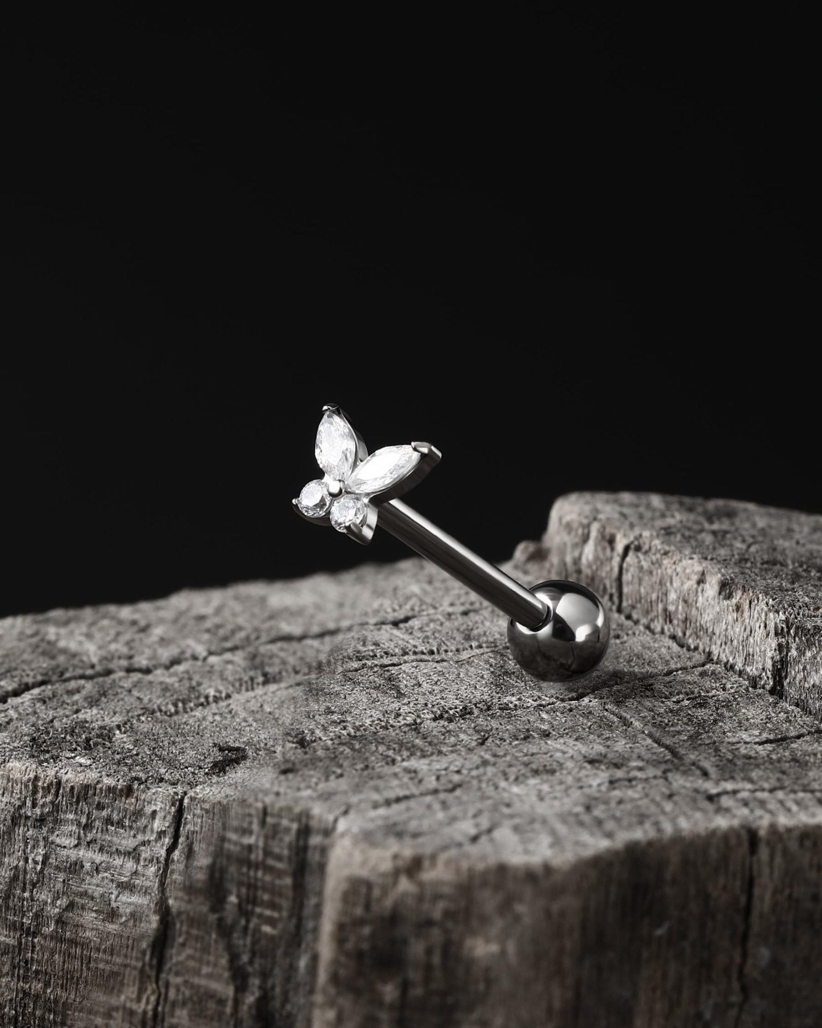 Titanium Tongue Rings - 14g Internally Threaded Tongue Barbell Butterfly Piercing Jewelry - QIAO Crystal我的商店QIAO Crystal