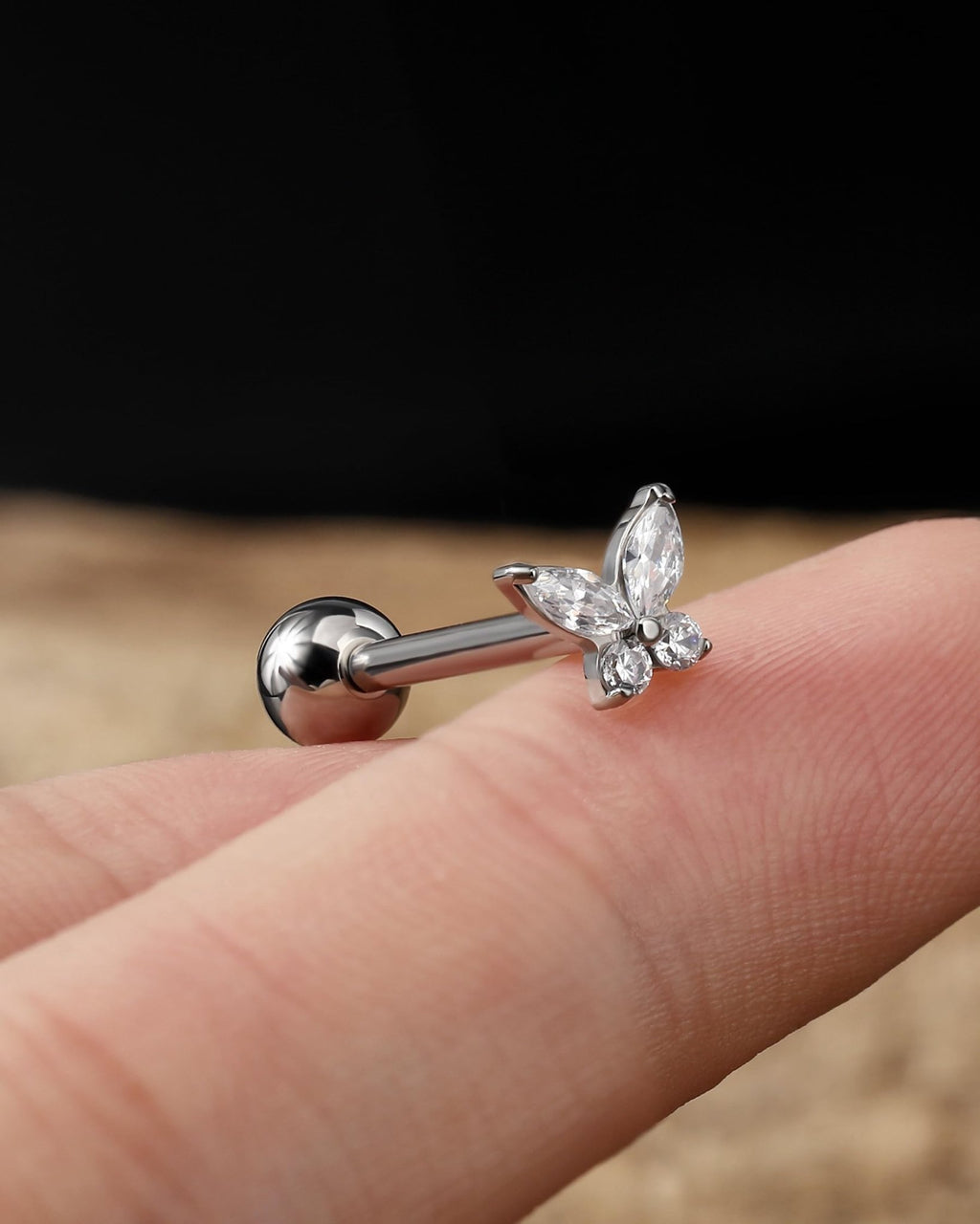 Titanium Tongue Rings - 14g Internally Threaded Tongue Barbell Butterfly Piercing Jewelry - QIAO Crystal我的商店QIAO Crystal