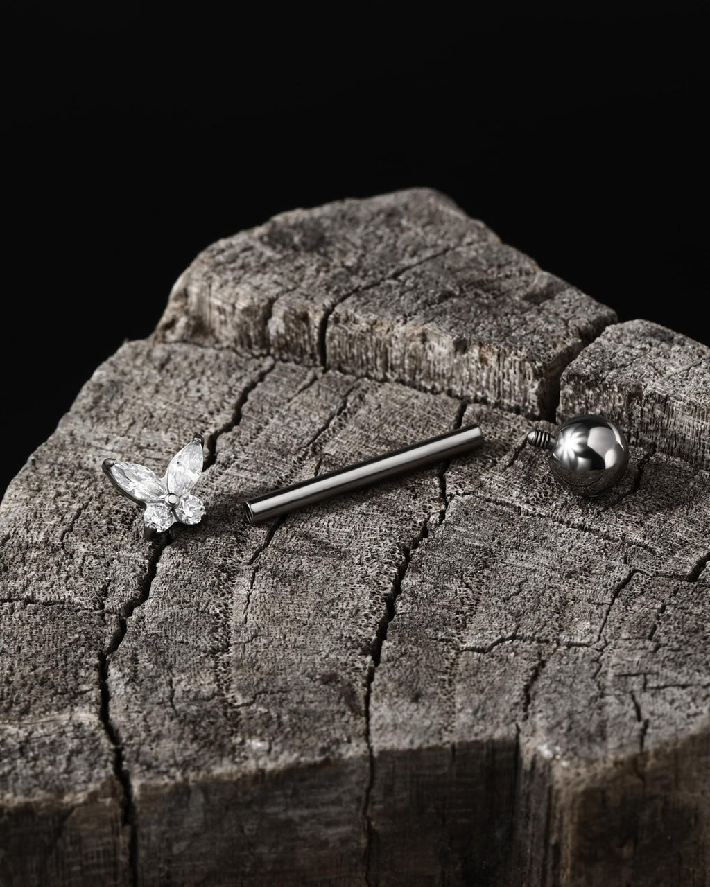 Titanium Tongue Rings - 14g Internally Threaded Tongue Barbell Butterfly Piercing Jewelry - QIAO Crystal我的商店QIAO Crystal
